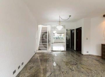 Casa · 244m² · 3 Quartos · 5 Vagas · Sobrado em Vila Formosa