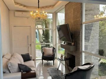 Casa · 150m² · 4 Quartos · 2 Vagas · Casa em Condomínio em Hípica