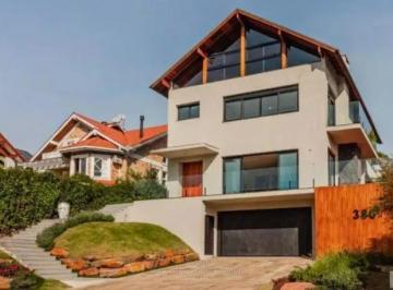 Casa · 423m² · 4 Quartos · 2 Vagas · Casa 423 m², 4 suítes no Elegante Condomínio Saint Moritz, Mato Queimado Gramado