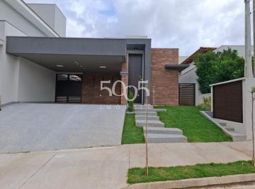 Foto 01 · Casa à venda no Condomínio Saint Paul com 242m² e 3 suítes
