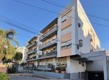 Apartamento · 80m² · 2 Quartos · 1 Vaga · APARTAMENTO CENTRAL 2 DORMITÓRIOS COM DEPENDÊNCIA E 1 VAGA DE GARAGEM