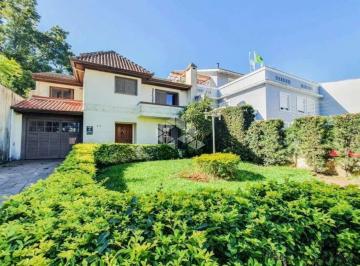 Casa · 276m² · 4 Quartos · 3 Vagas · Casa com 4 dormitórios no bairro Ipanema em Porto Alegre