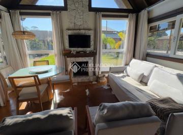 Casa · 50m² · 2 Quartos · 1 Vaga · Cabana