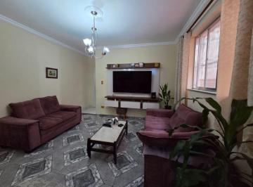 Apartamento de 2 quartos, Santos · Apartamento TÉRREO 2 dormitórios, 2 wc e vaga demarcada - Macuco