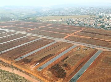 Terreno · Residencial Cachoeira