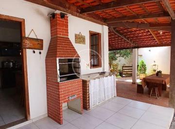 Casa · 250m² · 3 Quartos · 4 Vagas · Casa com 3 quartos no bairro Planalto