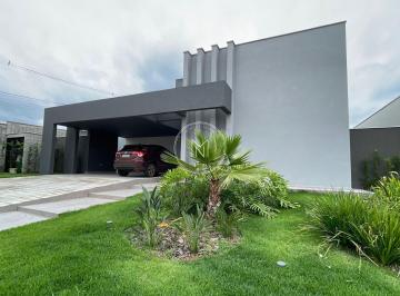 Casa · 200m² · 4 Quartos · 4 Vagas · Casa no Condomínio La Ville em Betim-MG