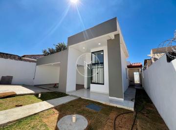 Casa · 130m² · 3 Quartos · 2 Vagas · Casa com 3 dormitórios à venda