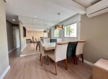 f56795cb0477ceb890cd7c08f795e28ebe4d3063 · Apartamento de 3 quartos para Alugar na Av. Beira Mar Norte, em Florianópolis.