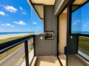 Sacada com churrasqueira · Apartamento Mobiliado e Decorado de frente para a Praia