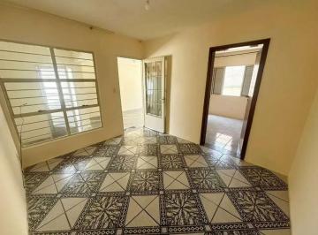 Casa de 4 quartos, Barueri · Casa com 3 quartos, pronto para morar.