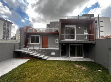 Casa · 220m² · 3 Quartos · 4 Vagas · Casa à venda - na Boa Vista