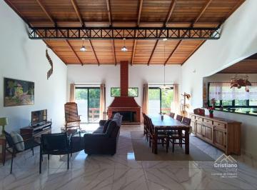 Casa de 1 quarto, Santo Antônio do Pinhal · Onde o silêncio é real e o centro da cidade fica logo ali.