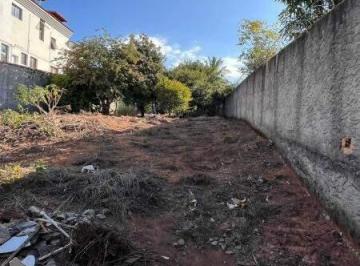 Terreno · 750m² · Vendo terreno com 750m² no valor de R$ 650.000,00 no bairro Trevo