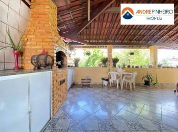 Casa · 341m² · 3 Quartos · 3 Vagas · Casa com 3 Quartos à Venda no Santa Branca – 341m² por R$ 900.000,00