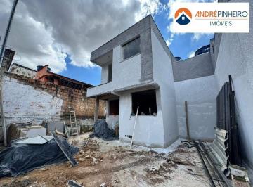 Casa · 96m² · 3 Quartos · 1 Vaga · Casa Duplex à Venda com 3 Quartos – Bairro Letícia - Valor: R$ 655.000.00