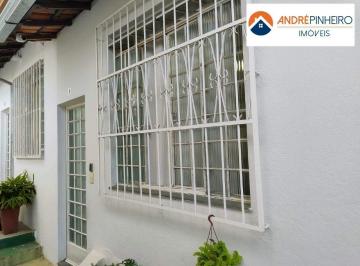 Casa · 65m² · 2 Quartos · 1 Vaga · Casa geminada de 02 quartos em ótima localização no Jardim Leblon