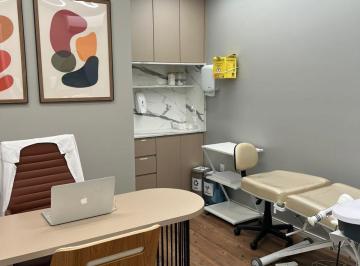 Comercial de 3 quartos, São Paulo · Sala Comercial Instalada em Perdizes – 50m² | Ideal para Consultório | R$ 90 Mil