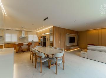 Apartamento · 240m² · 4 Quartos · 4 Vagas · Apartamento no Le Sense, 04 Quartos, Mobiliado, Sauna, 1ª Locação, 04 vagas, Água Verde - Curitiba -