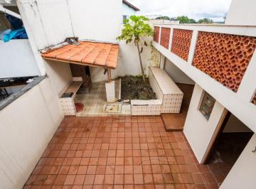 IMG_20260609_105414_000.jpeg · Versátil sobrado para venda em Vila Santo Antônio com 6 quartos, sendo 1 suíte, 236m² - danielebolzo