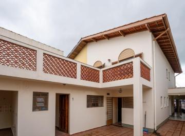 IMG_20260612_065345_000.jpeg · Confortável sobrado para venda em Vila Santo Antônio com 6 quartos, sendo 1 suíte, 236m² - danielebo