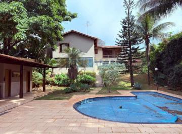 Casa · 105m² · 6 Quartos · 4 Vagas · Casa de Alto Padrão com 6 suítes e área de lazer completa para alugar no Condomínio Ouro Vermelho I 