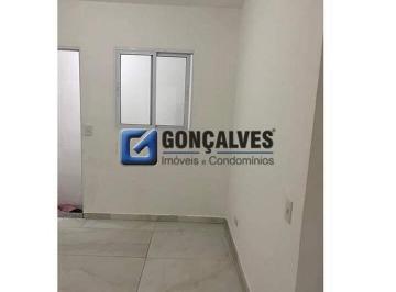 Casa · 85m² · 2 Quartos · Casa para Aluguel 2 Dorms no Parque Hawai (Próx. Clube Forte)