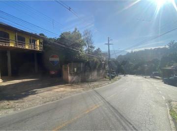 Comercial · 150m² · 4 Vagas · "Galpão Comercial: Localização e Preço Imbatíveis!"