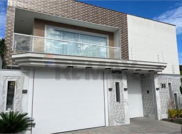 Casa · 400m² · 4 Quartos · 2 Vagas · Luxo e Conforto: Sua Casa dos Sonhos com 4 quartos em Guaratiba