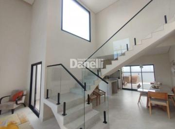 Casa · 295m² · 3 Quartos · 2 Vagas · IDEAL PARA VOCÊ QUE BUSCA CONFORTO E QUALIDADE!