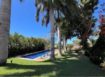 Casa · 250m² · 3 Quartos · 3 Vagas · Casa à venda na Ferradura em Búzios a poucos metros da Rua das Pedras