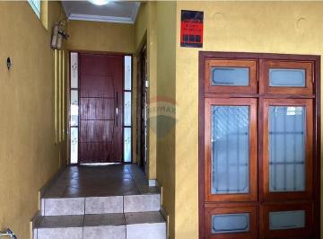Casa · 187m² · 3 Quartos · 2 Vagas · Sobrada