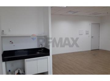 Comercial · 49m² · 1 Vaga · Excelente Sala Comercial no Complexo Madeira – Alphaville