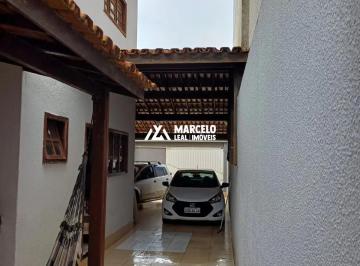 Casa · 180m² · 5 Quartos · 3 Vagas · Casa para venda em Espírito Santo de 180.00m² com 5 Quartos, 1 Suite e 3 Garagens