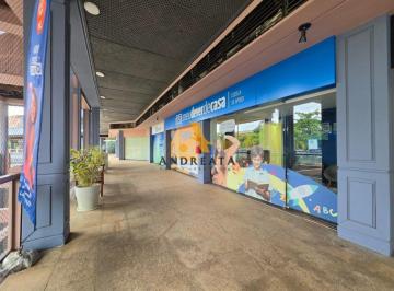 Comercial · 37m² · 1 Vaga · Aluguel de Loja, 37 m², por R$ 4 mil, no condomínio Shopping Novo Leblon em Barra da Tijuca.