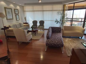 Apartamento · 256m² · 1 Quarto · 3 Vagas · Apartamento para venda em Centro de 256.00m² com 1 Quarto, 3 Suites e 3 Garagens