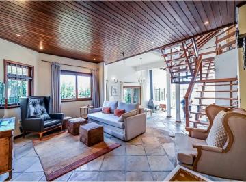 Casa · 329m² · 4 Quartos · 3 Vagas · Casa em Ipanema