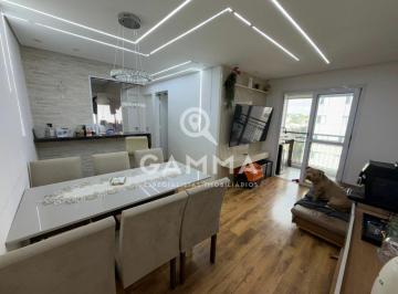 Apartamento · 52m² · 1 Quarto · 1 Vaga · **Apartamento reformado com closet, escritório e varanda com churrasqueira no Parque Maria Domitila