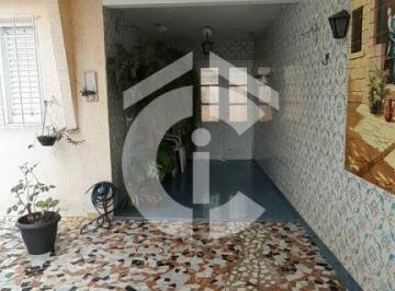 Casa · 120m² · 3 Quartos · 2 Vagas · Casa à venda com 3 quartos, 120m², 2 vagas - Água Rasa