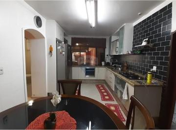 Casa · 318m² · 4 Quartos · 6 Vagas · Casa para venda em Jardim Pacaembu de 318.00m² com 4 Quartos e 6 Garagens