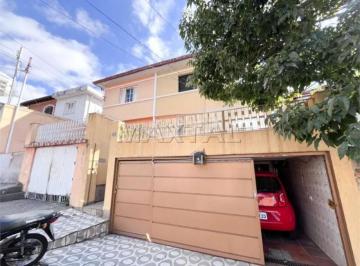 Casa · 250m² · 3 Quartos · 2 Vagas · Sobrado Espaçoso na Zona Norte com 3 Dormitórios, Sacada e Excelente Localização Próximo à Av. Imiri