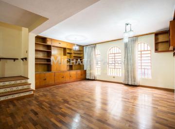 Casa · 236m² · 6 Quartos · 5 Vagas · Sobrado tipo para venda na Vila Santo Antônio -  Michael Pajak (11) 99996 - 4550
