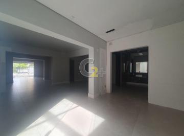 Comercial · 230m² · 4 Vagas · Casa Comercial para locação em Moema com 4 salas e 4 vagas