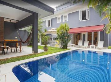 Casa · 389m² · 4 Quartos · 8 Vagas · Casa á venda no Jardim Guedala Morumbi, 4 suítes, piscina 8 vagas de garagem