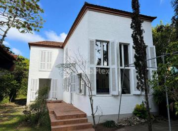 27c4570c66c56a0e724bb8ffd440401158255bfb · Casa com 2 dormitórios à venda- Campeche - Florianópolis/SC