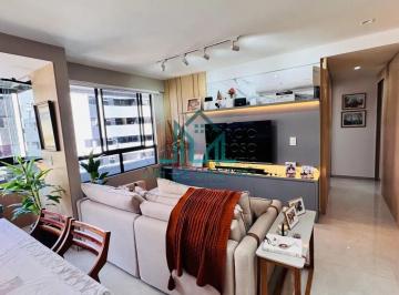 Apartamento · 81m² · 2 Quartos · 2 Vagas · Apartamento Lindo com 2 suítes e Varanda com EuroGlass à venda na Ponta Verde - Maceió Alagoas