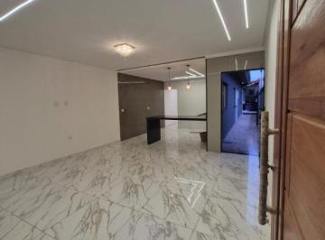 Casa · 72m² · 2 Quartos · 3 Vagas · Maravilhosa Casa Geminada à Venda em Caiçara, Praia Grande - 2 Quartos, Piscina
