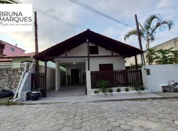 Casa · 144m² · 5 Quartos · 2 Vagas · Sua nova casa espera por você!