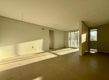 fada1b0e0976cc144a29e434e27bc37f5e6df592 · Apartamento com sacada e churrasqueira em Barreiros, São José