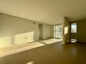 fada1b0e0976cc144a29e434e27bc37f5e6df592 · Apartamento com sacada e churrasqueira em Barreiros, São José